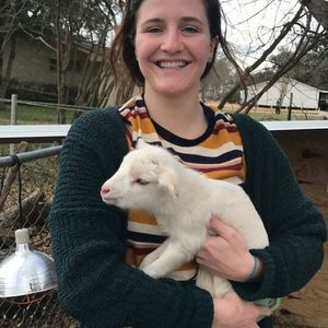 Meet your Posher, Elizabeth